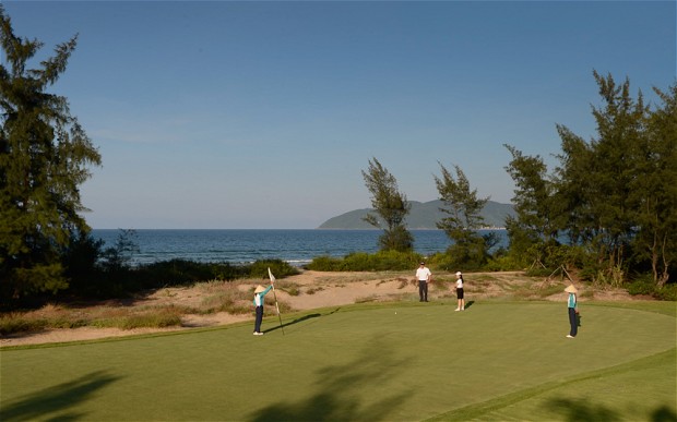 Angsana Lang Co Promotes Golf Getaway Package