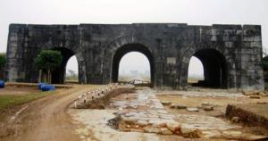 Archeologists Discover Intact Buffalo Skeleton at Nam Giao Worshipping Platform Archeologists Discover Intact Buffalo Skeleton at Nam Giao Worshipping Platform