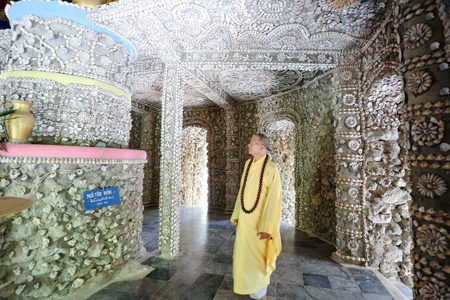 Bao Tich Tower: Of Corals, Clams and Shells