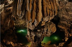 Beautiful grotto discovered in Quang Binh