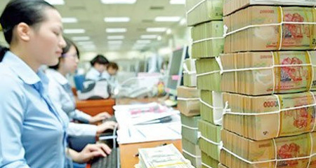 Big businesses wallow in “mountains of cash” Big businesses wallow in “mountains of cash”