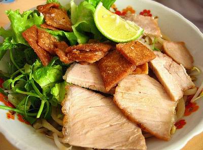 Cao Lau Noodles: Pride of Hoi An