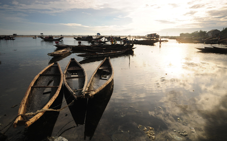 Chuon Lagoon: Of Early Mornings, Fish and Pancakes Chuon Lagoon: Of Early Mornings, Fish and Pancakes
