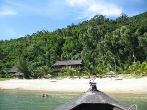 Cu Lao Cham Island: Where the Sky and Sea Meet Cu Lao Cham Island: Where the Sky and Sea Meet