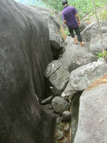 Exploring mysterious Ma Thien Lanh Valley