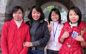 Four students “save” relic near Hoan Kiem Lake