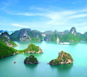 Ha Long Bay Admission Increase Proposal Asked to be Halted