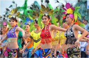 Ha Long Carnival Night – The highlight of Ha Long Tourism Festival 2010 Ha Long Carnival Night – The highlight of Ha Long Tourism Festival 2010