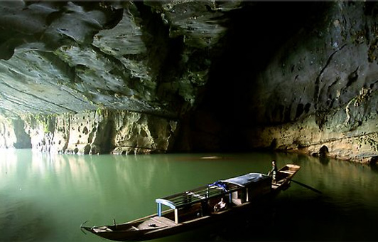 Investments Urged to Improve Son Doong Tourism Investments Urged to Improve Son Doong Tourism