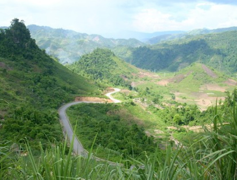 Lung Lo Pass: Legendary Beauty