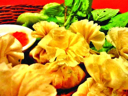 Nem Gion Spring Roll: Traditional with a Modern Twist Nem Gion Spring Roll: Traditional with a Modern Twist