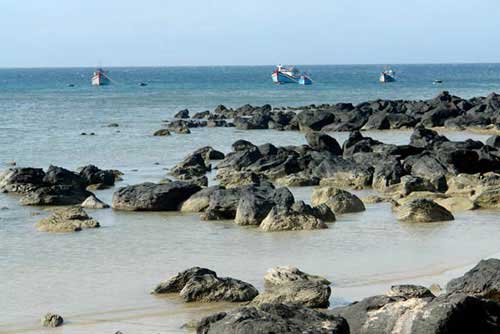Phu Quy Island, a paradise for kite-surfers Phu Quy Island, a paradise for kite-surfers