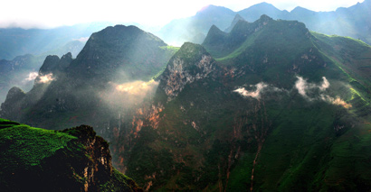 The Rocky Plateau of Dong Van: Rugged Beauty The Rocky Plateau of Dong Van: Rugged Beauty